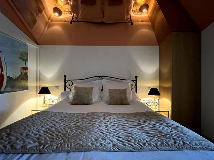 Gite De Charme 5 Etoiles Pour Couple Avec Sauna Et Jacuzzi Exterieurs Privatifs Peaugres Exterior foto