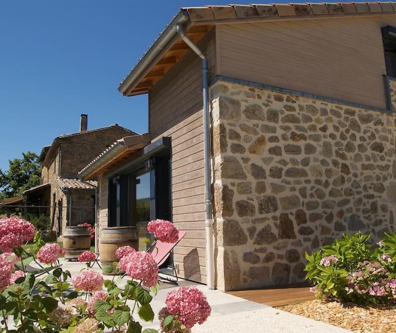 Gite De Charme 5 Etoiles Pour Couple Avec Sauna Et Jacuzzi Exterieurs Privatifs Peaugres Exterior foto